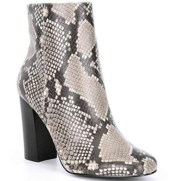 Steve Madden Shoes - STEVE MADDEN PIXIE SNAKE PRINT BOOTIES NWOB